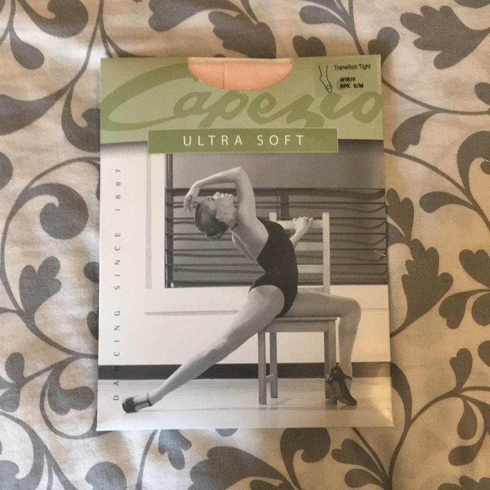 NEW Capezio Ultra Soft Pink Tights